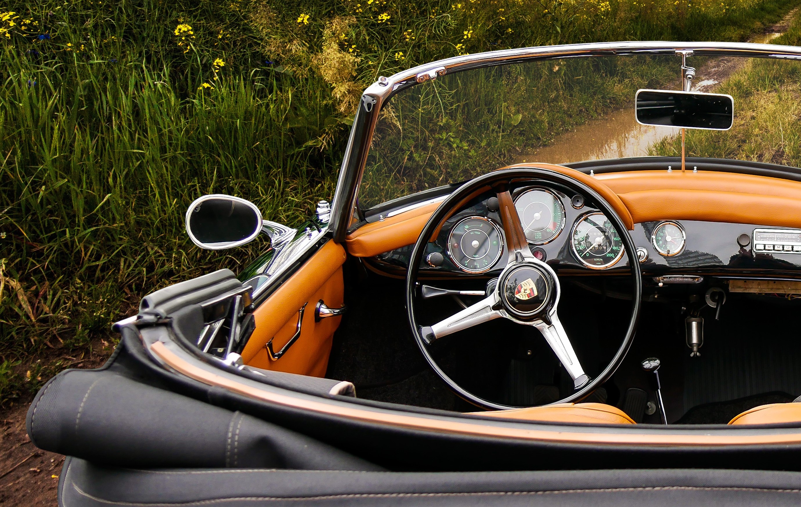 <strong><font color='000000'>全球新能源汽車保有量將突破2000萬輛，中國占46%</font></strong>